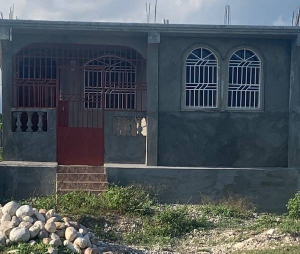 La_maison_de_BILLRY_reconstruite_avec_l_aide_son_parrain.jpeg